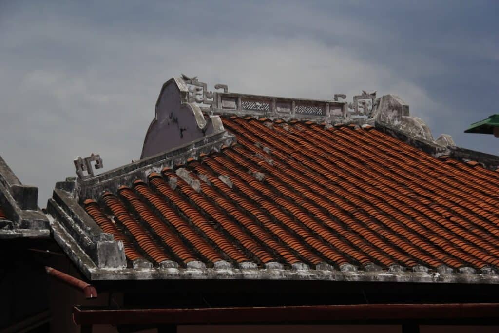 roof repair cost