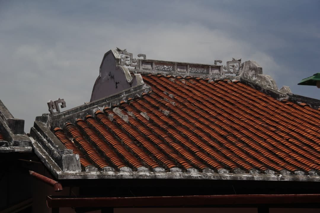 roof repair cost