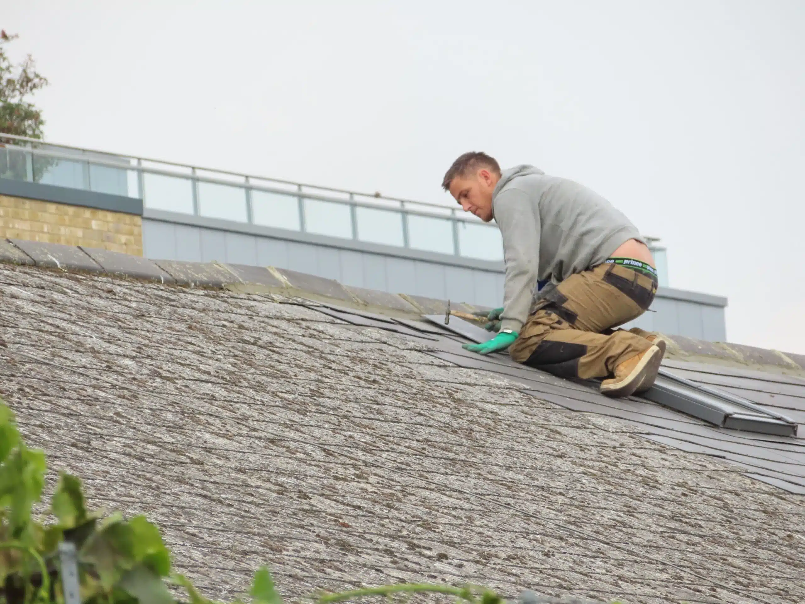 temporary roof repair